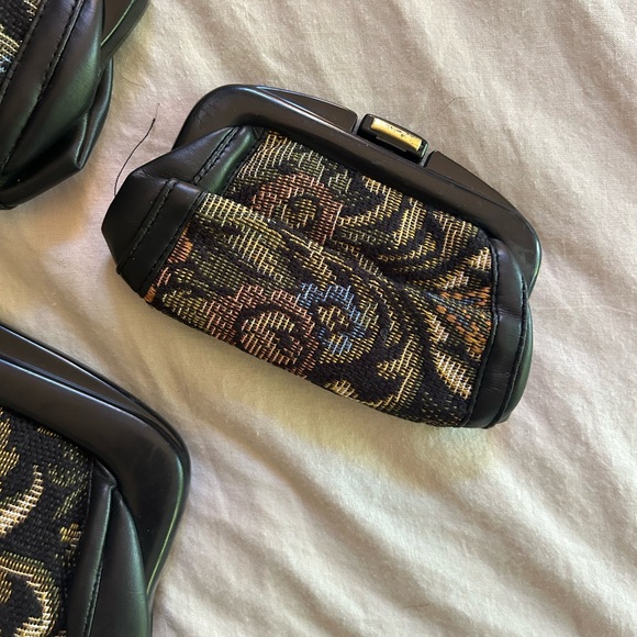 American Vintage Floral Clutch - Picture 4 of 8